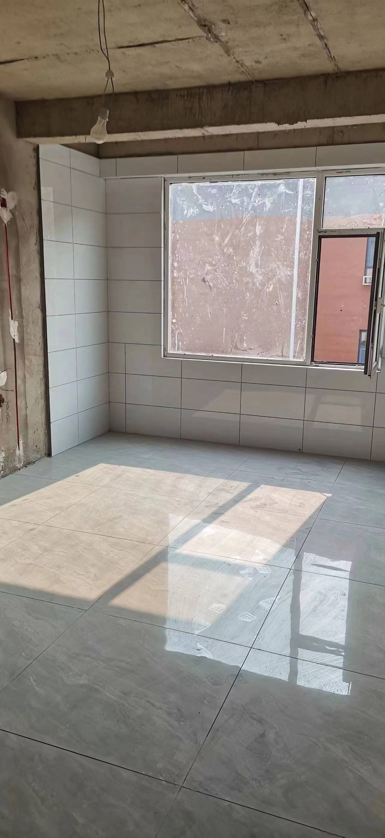 ���۰׺׹۹�԰��Ԫ¥100ƽ��3��2��1����˫����33����