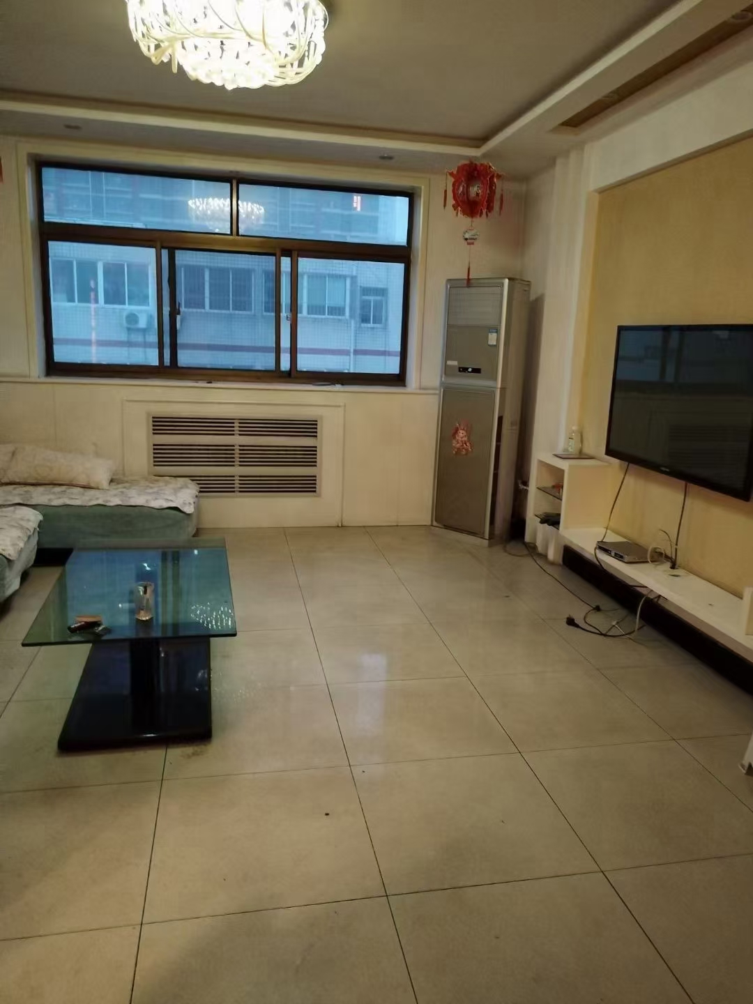 �����͸����ⷿ��3�ӣ�����һ����