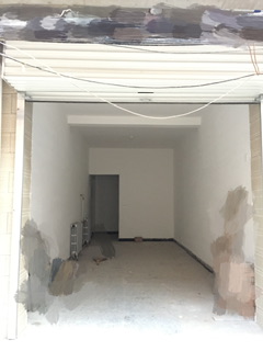 ����������͸������з�����