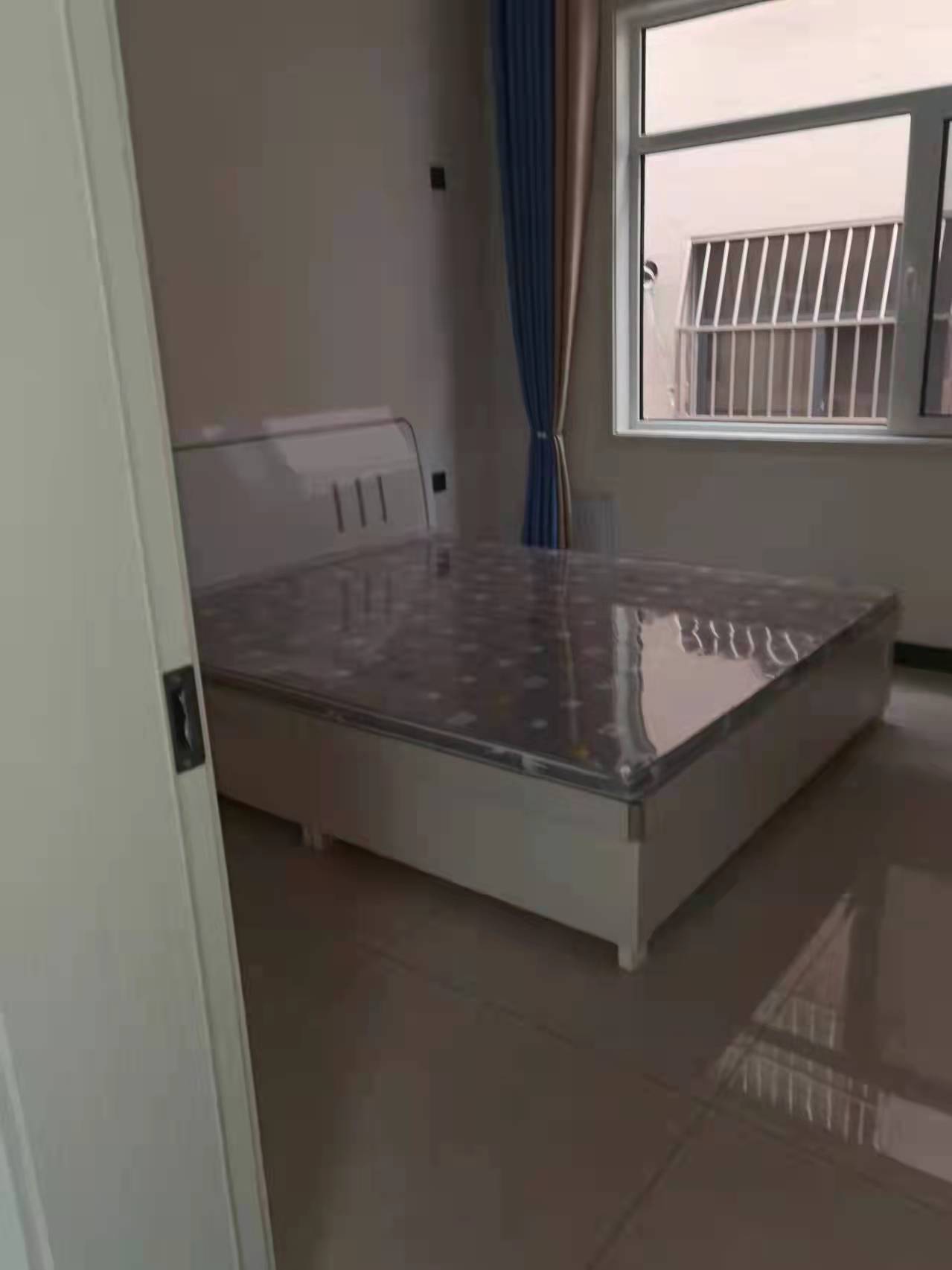 �Ϲ�ѧУ�������ݳ���