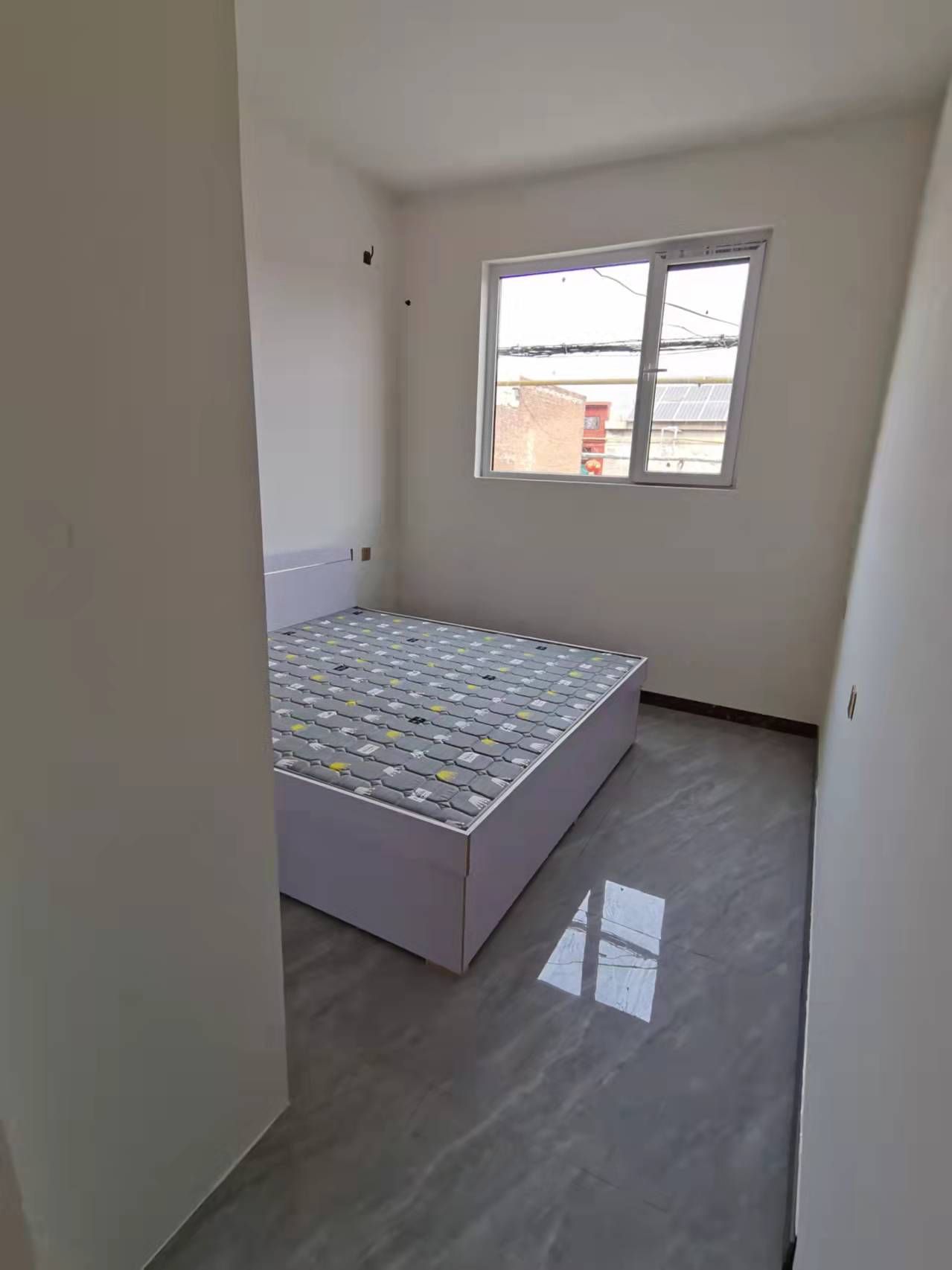 ����ׯ�����г������·���Ԫ¥����