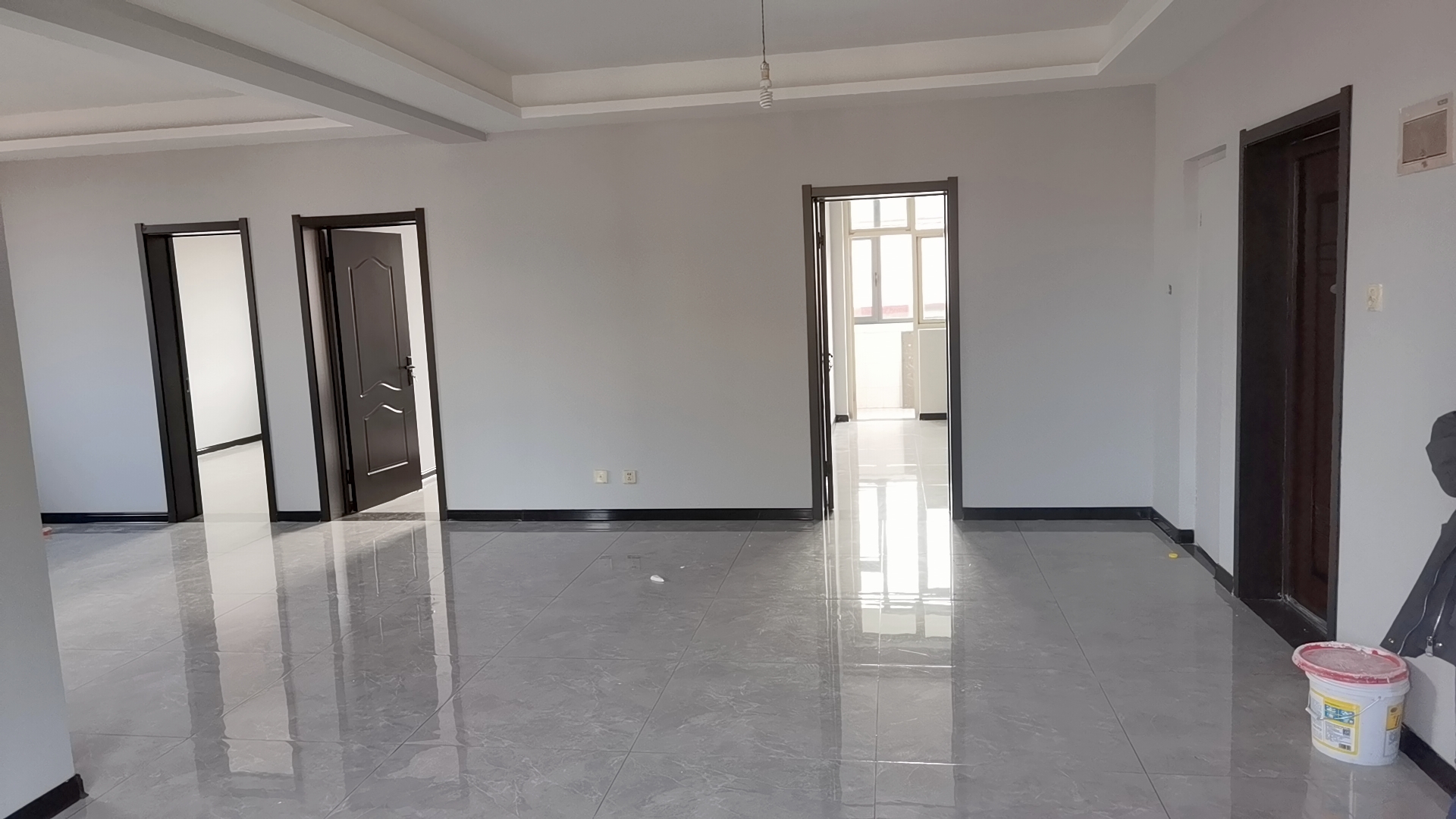 ����·����Ԫ¥����һ������