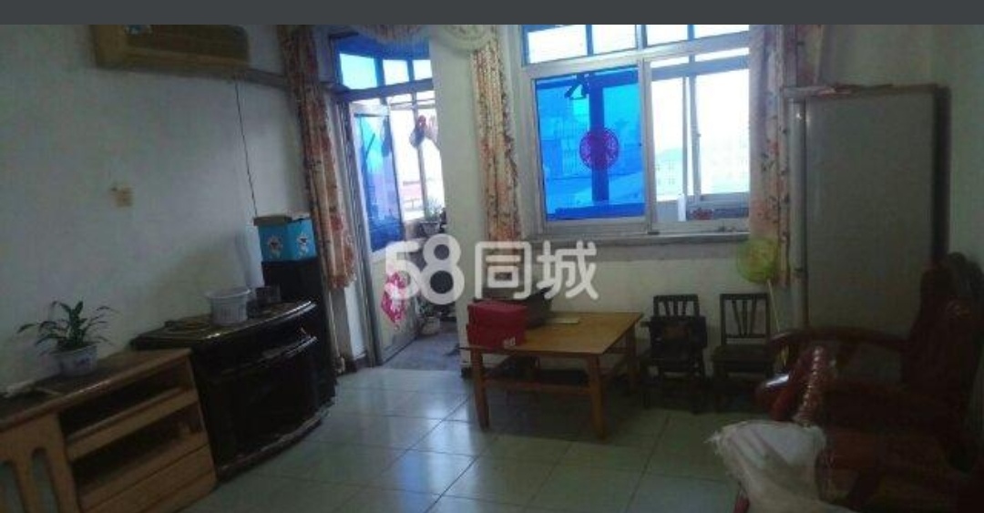 ��ȪС����Ԫ¥����