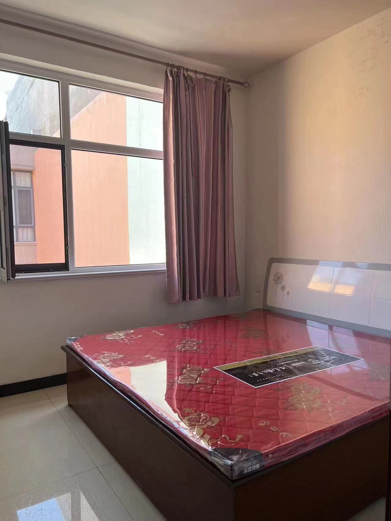 ����ʵ��Сѧ����