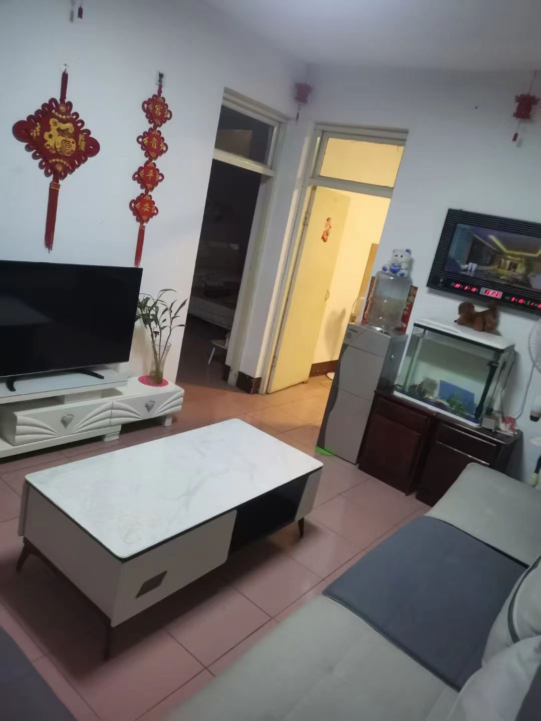 ����һ����˾4¥����һ��һ��һ����90ƽ