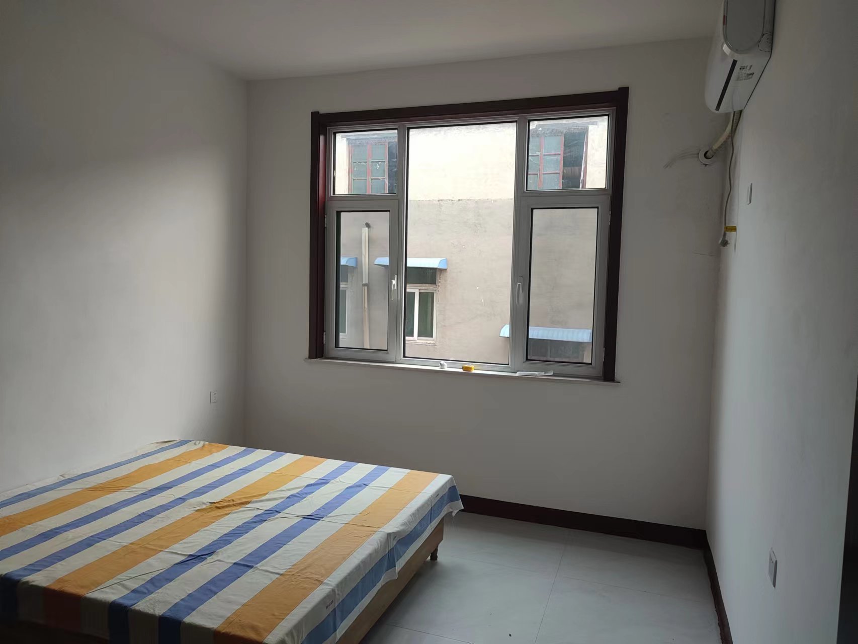 �׺׹�԰������ɽ�������Խ���Ԫ¥����