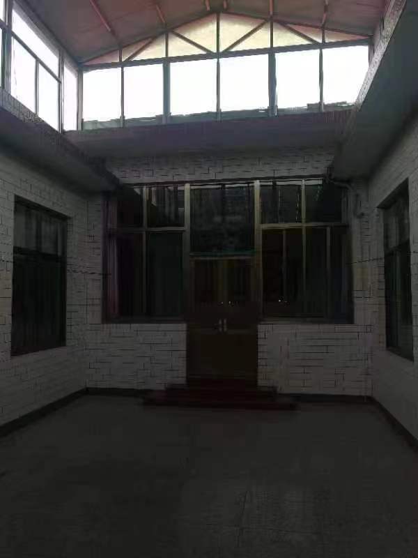 19711���⣺�׺׸����ĺ�Ժ ���Ҷ���һ��һ��200ƽ