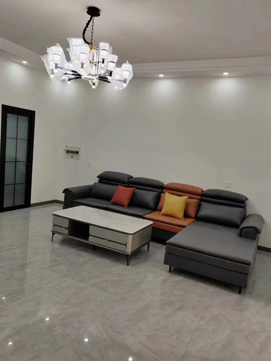 ����С˳�帽������һ����Ԫ¥