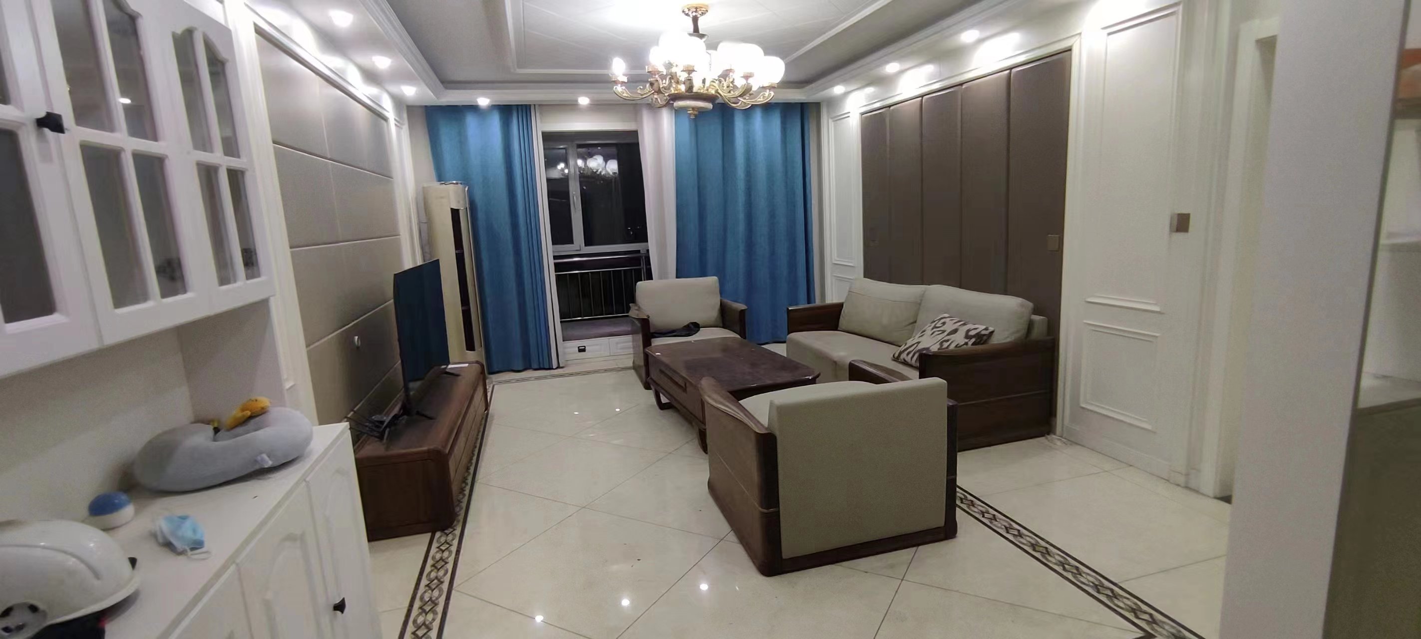 �����ھ���