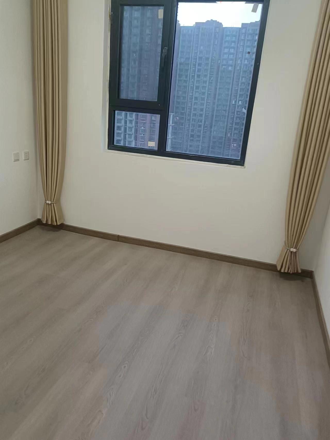 9046�����˳�С�����Ҷ�������һ�� �м�¥�㣬120ƽ��ˮ�����̻��յ���  