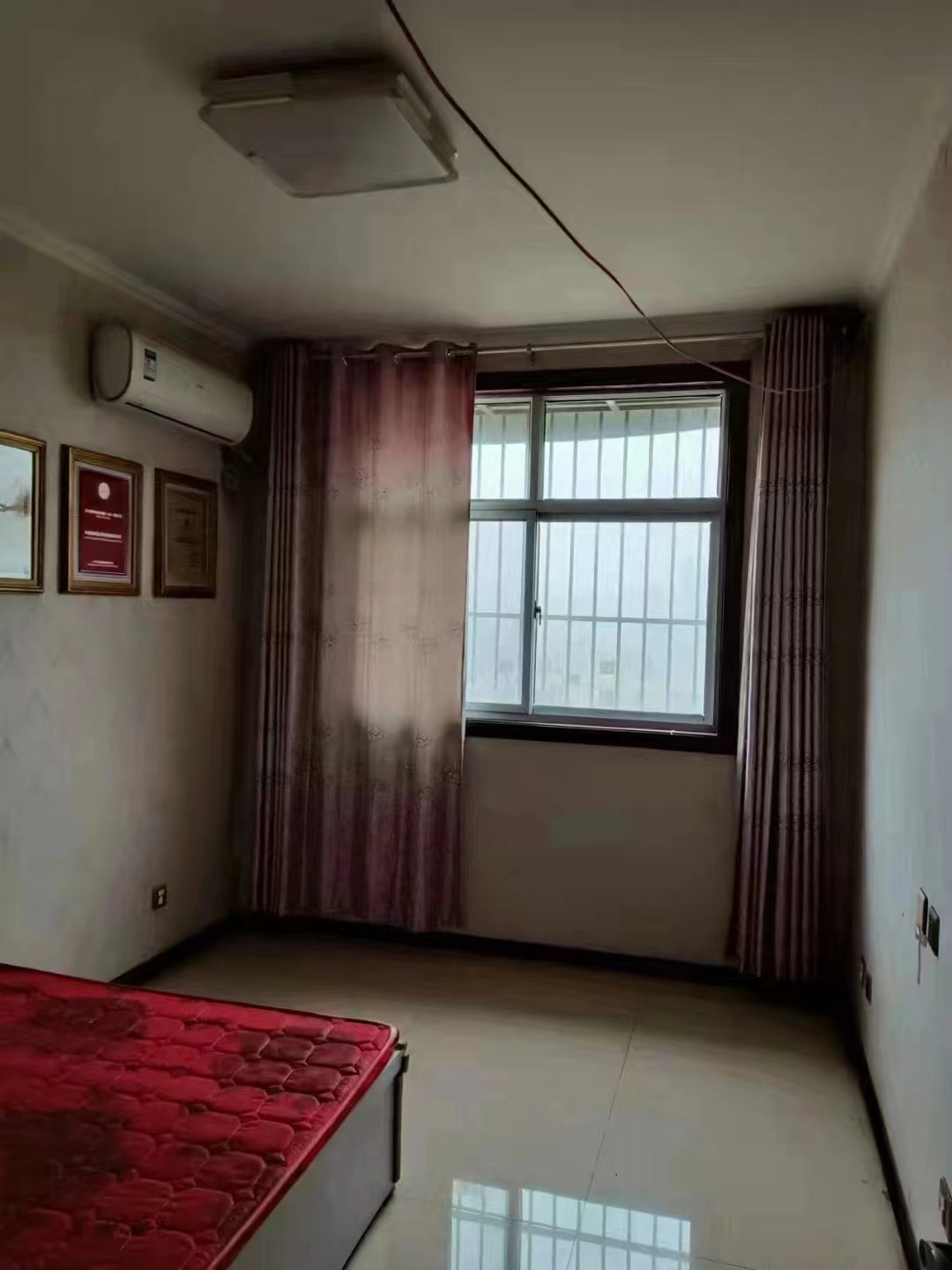 19082���⣺����ԺС������һ��һ��һ�� 97ƽ�����յ� ��ˮ�����̻� ����ϴ�»�  һ���� ɳ���輸 ����  ��ˮ�� �����ס