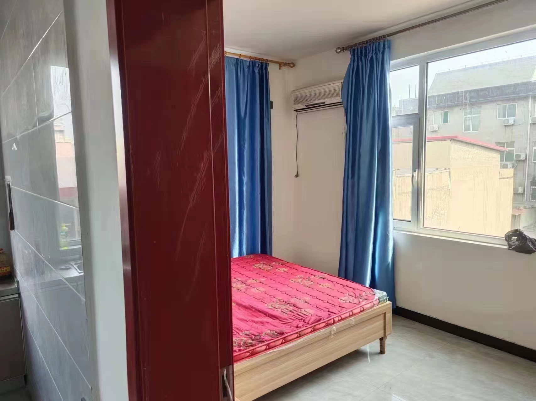 ���ʷ�Դ��Կ��19475����ʵ��Сѧ�������Ҷ���һ��һ����100ƽ��¥���̻���ˮ���������յ����¹�ɳ���輸��˫������磬����ϴ�»�15354001180