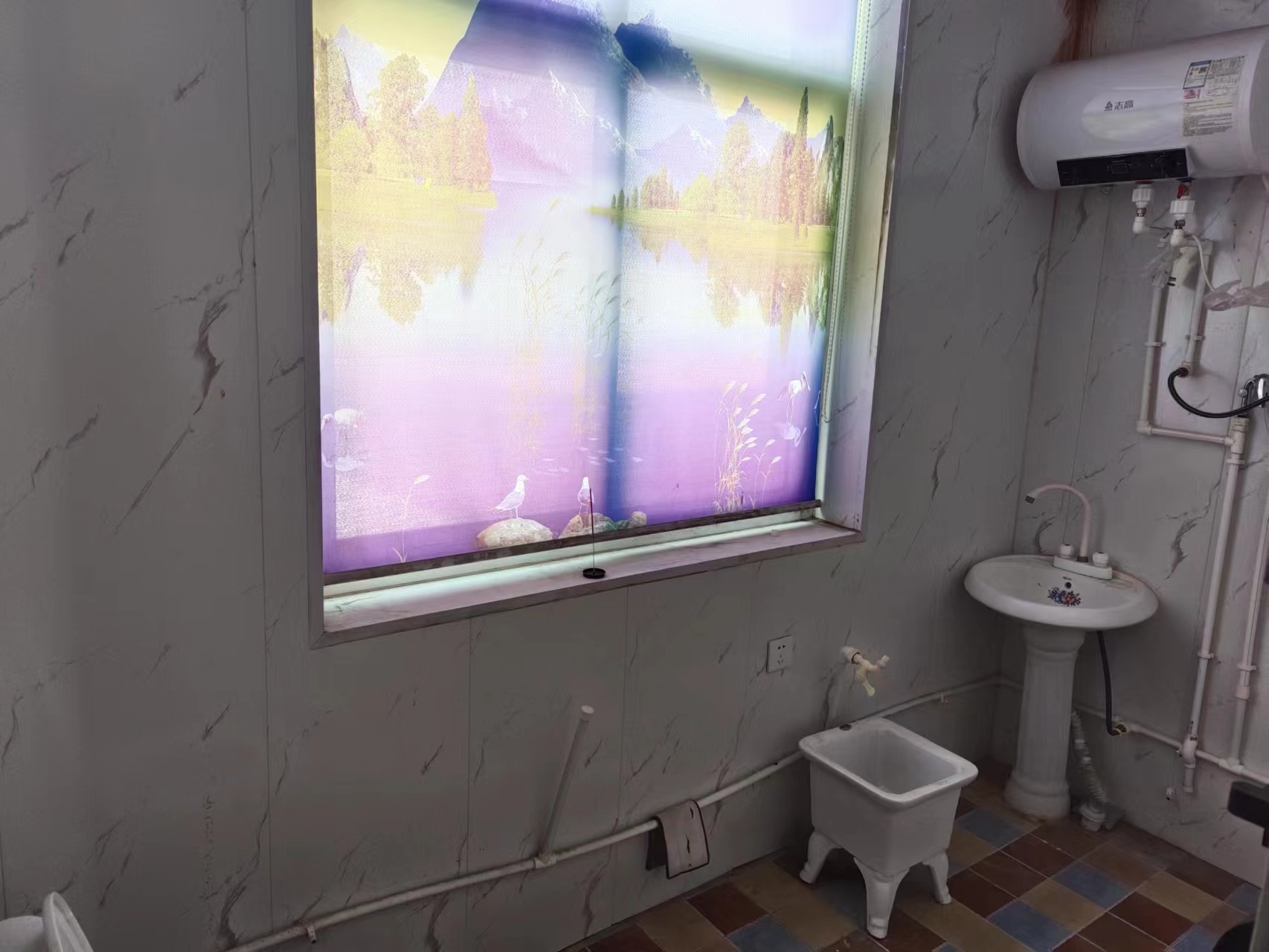 19533����׺׸�������һ��һ��һ��  ��¥ ��ů �������̻�����ˮ���յ���8000Ԫ��ͣ�����㣬���15354001180