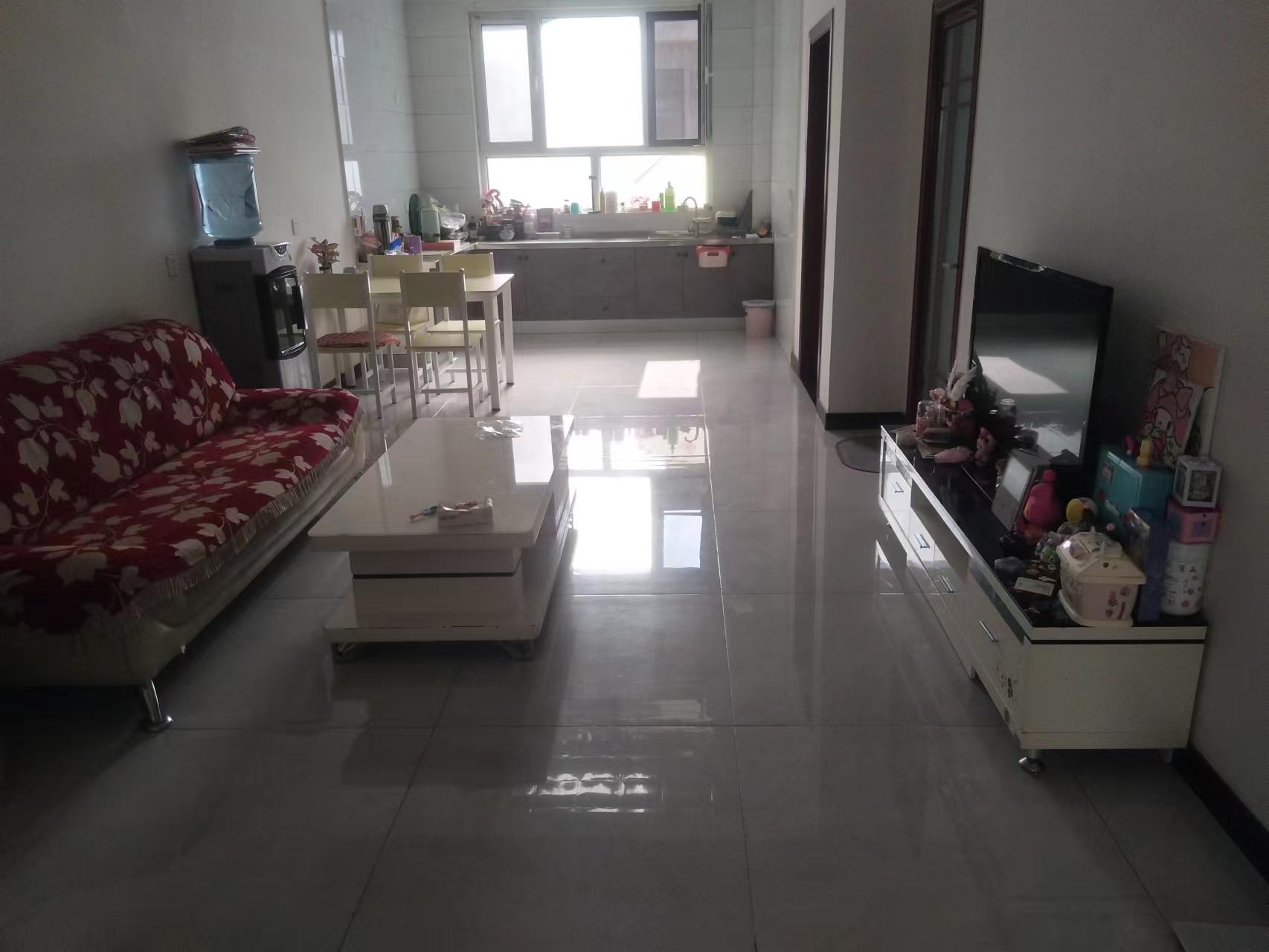 ����ʵ��Сѧ�·��״γ���