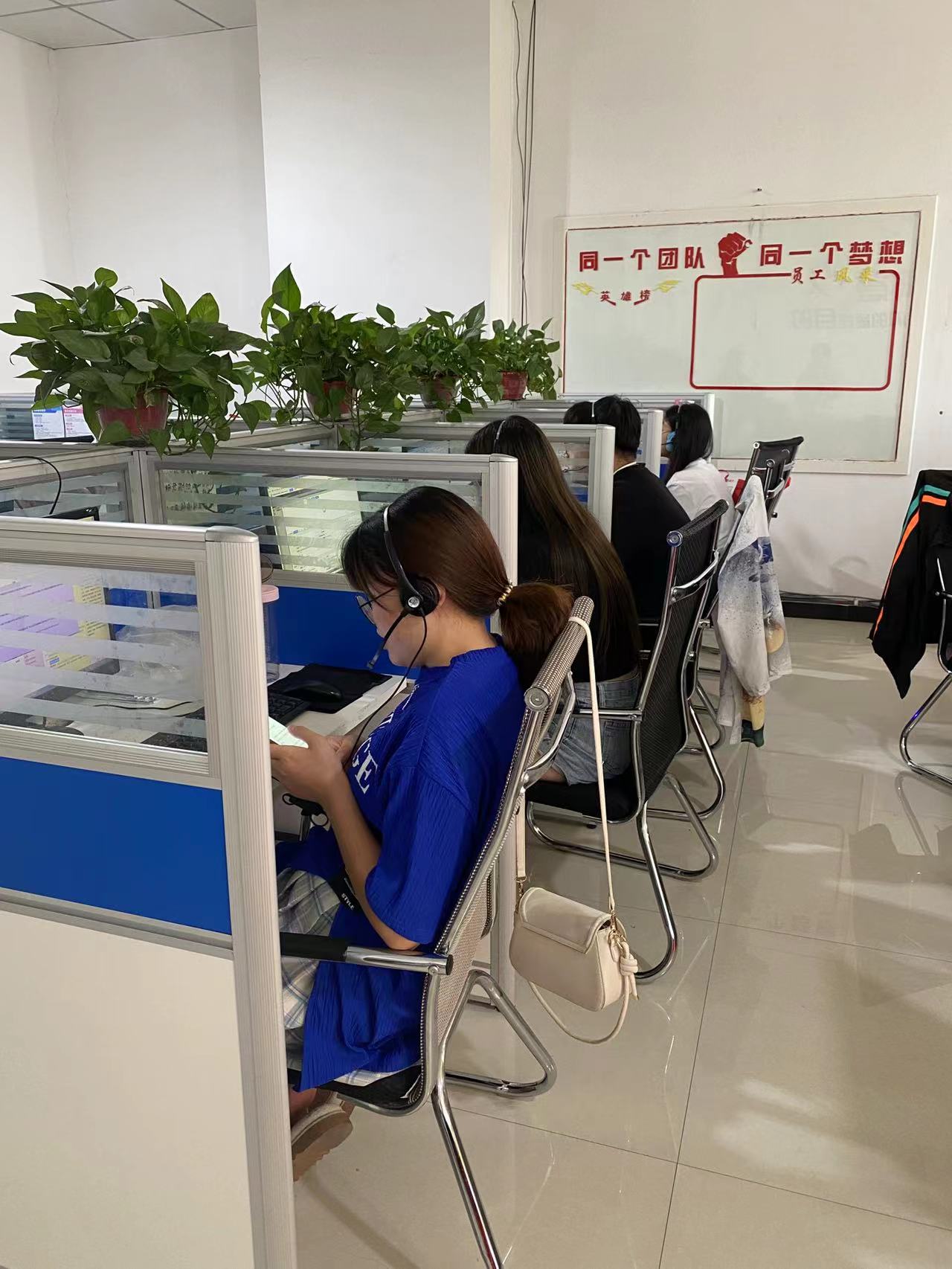 �����ۺ�ͷ�10�ˣ������ۣ�