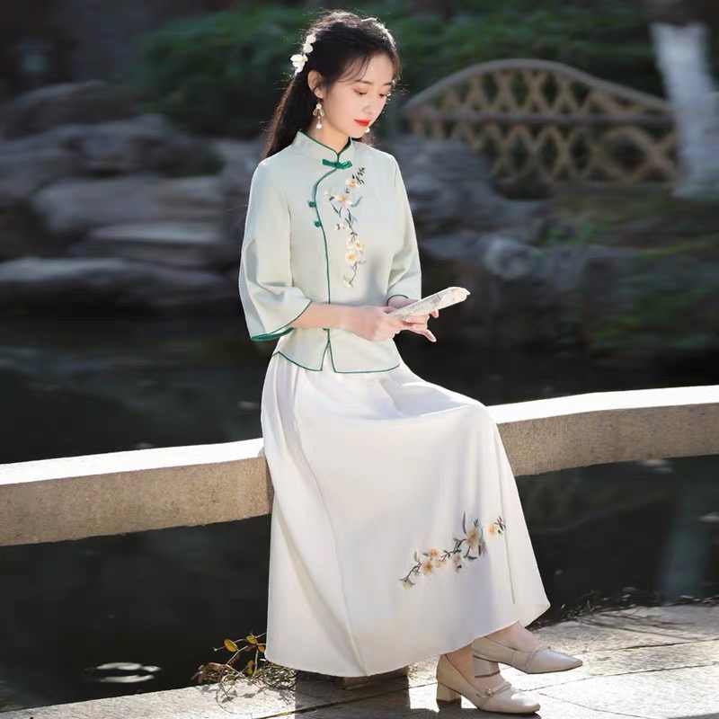 �߶˻�������¥������Ƹ