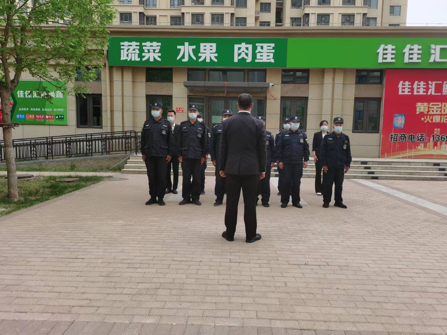 ���б�������