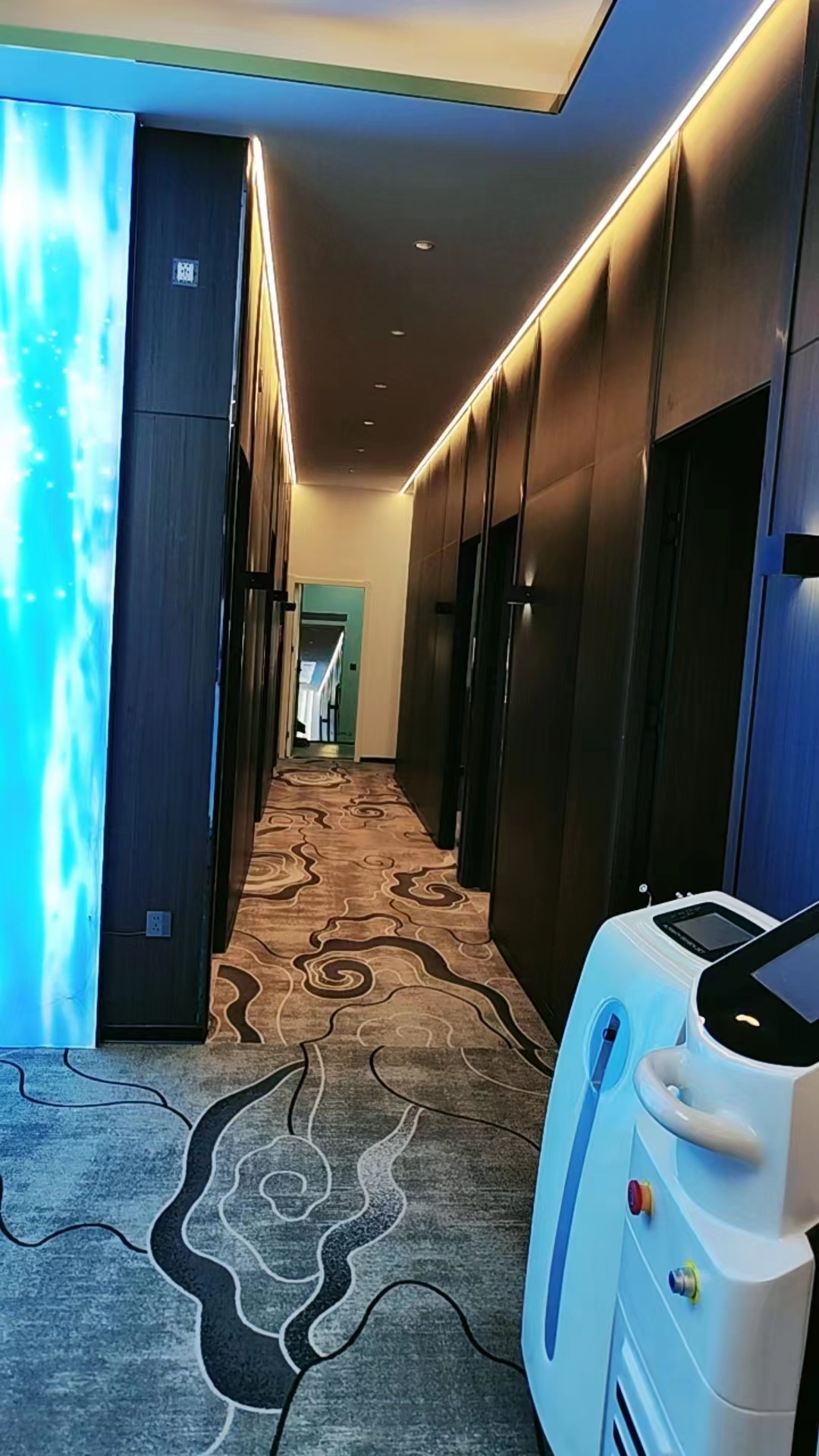  �λ�����Ƹ����ʦ��н��5000-10000Ԫ������ ����������ʦ  