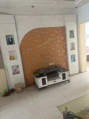 �����м�¥��