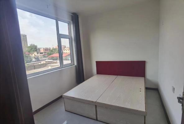 ��ɽ���Ű׺�Сѧ�Խ�������