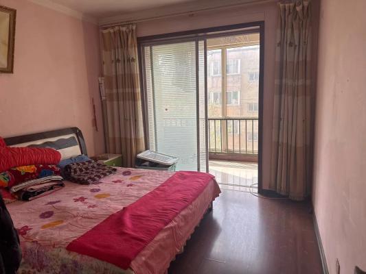 ��ԷС��96ƽ���ң��м�¥�㣬��֤�ɴ���18303365312