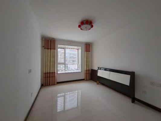 �䰲���ּ�©��