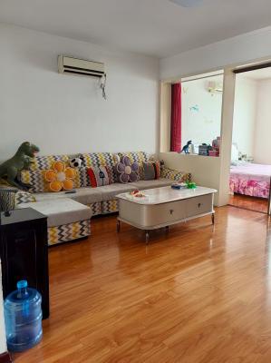 ����:�㳡�Աߴ��Ȩ90ƽ�ף�������