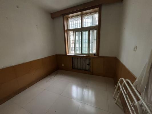 ���ۣ���ԷС������