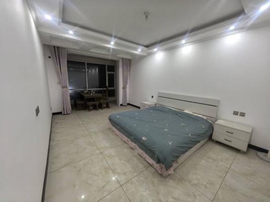 ���۳������ݷ������Ȩ12