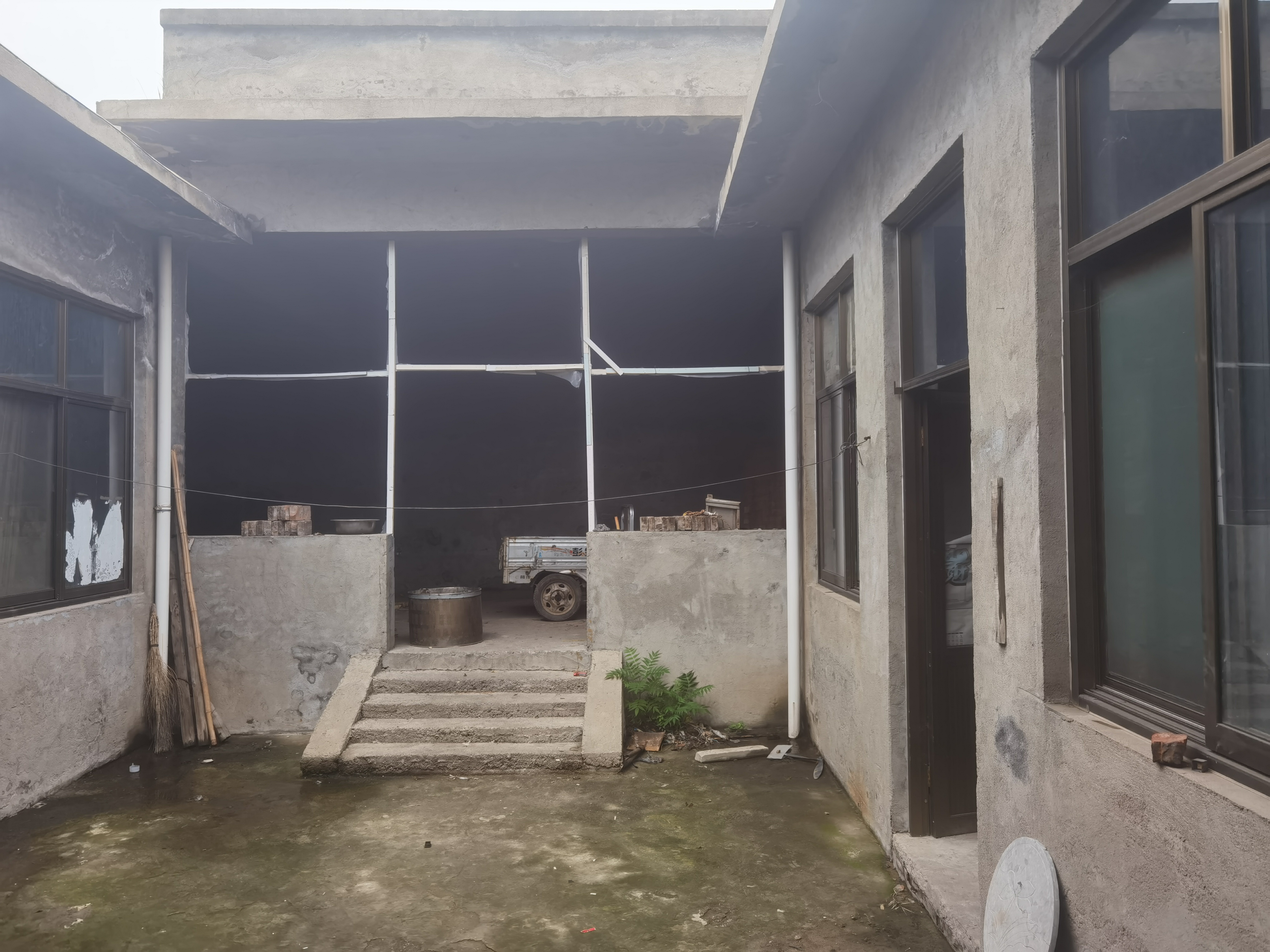 �����ׯ�ڼ�װ�ĺ�Ժ