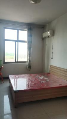 ������ҽԺ����һ��700���������½�