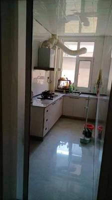 �׺׸�������һ�������ס18303365312