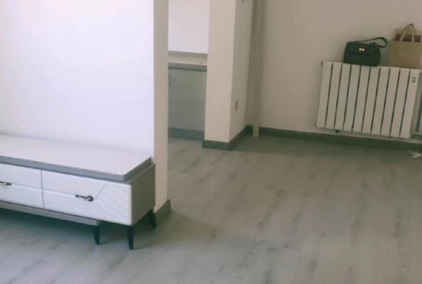 �����Ϲ⻨԰����һ�����׷���18303365312