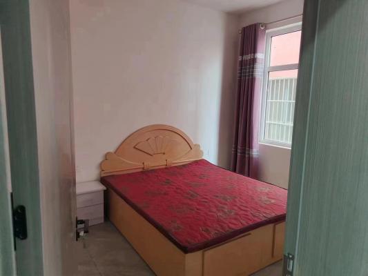 ���и�������һ��18303365312��¥һ¥