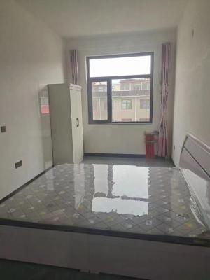 ���������һ��400������һ���·����ס13000