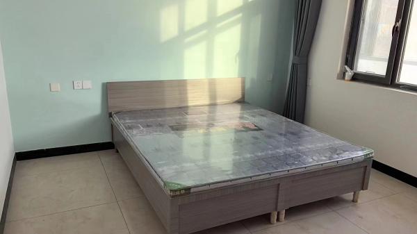 �����ׯ����һ��һ��һ����100ƽ�м�¥�㣬�յ���ˮ�����̻���ɳ���輸�¹�˫��15354001180