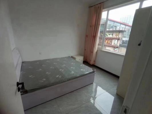 ʵ��Сѧ����һ��˫�� �յ�18303365312