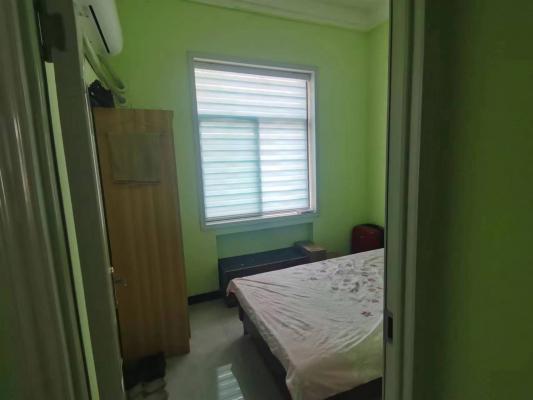 �׺�ѧУ���Ҷ��յ����ͣ������18303365312