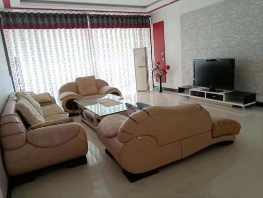 ����ʮ�и�������һ���·�ʦ������Ժ��ˮ����ͣ��������