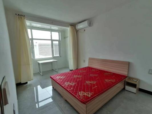 �׺�ѧУ����һ��һ��һ��18303365312��ѧУ��