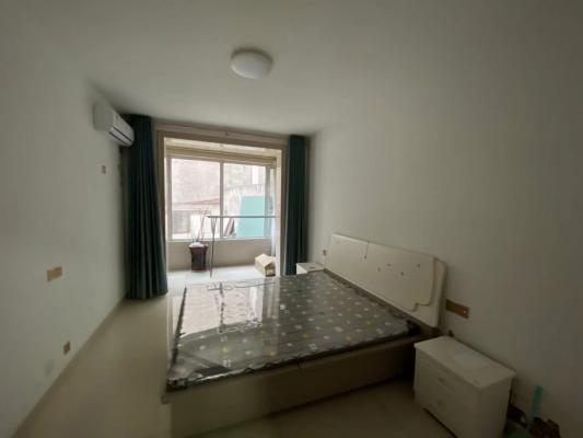 ����ʮ�и�С��һ��3���ݱ�Է�ž�