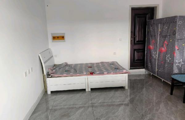 ���и���һ��һ��һ��18303365312������