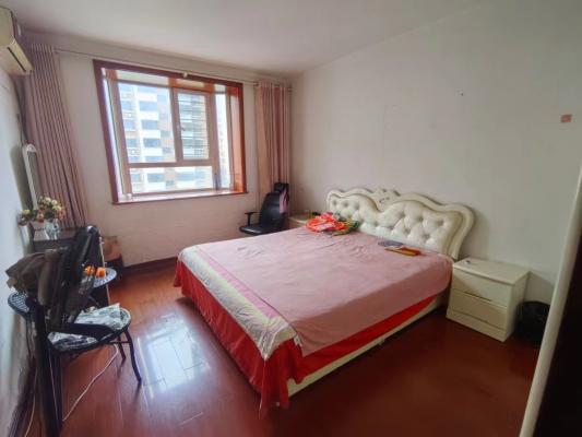 �����������и�������һ��������15000�� 19930881059