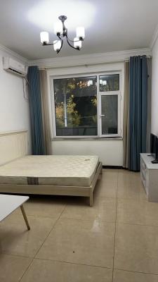 ���������㳡����һ��һ����װ�޿յ���ˮ��һ��