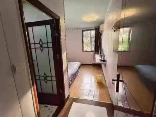 ����׺�ʮ������һ��һ������700-900Ԫ