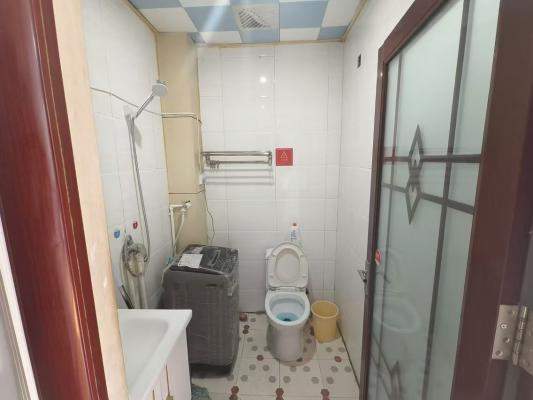 �׺׹�Ԣһ��һ��18303365312�����ס