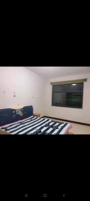 ��ǿСѧһ��һ������٣�����һ�����һ��9000������