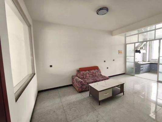 ��������������һ����װ�칫��ס15000����Է�´�һ���壬