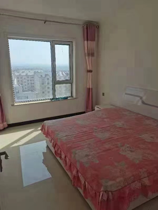 ���⸻ǿСѧ����һ��9000�������һ����850