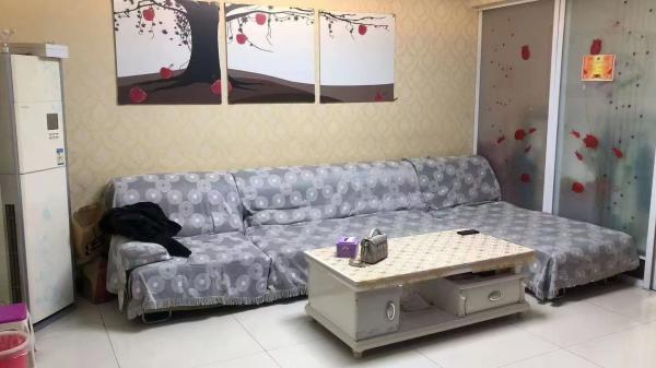 ����ְ��ԷС��